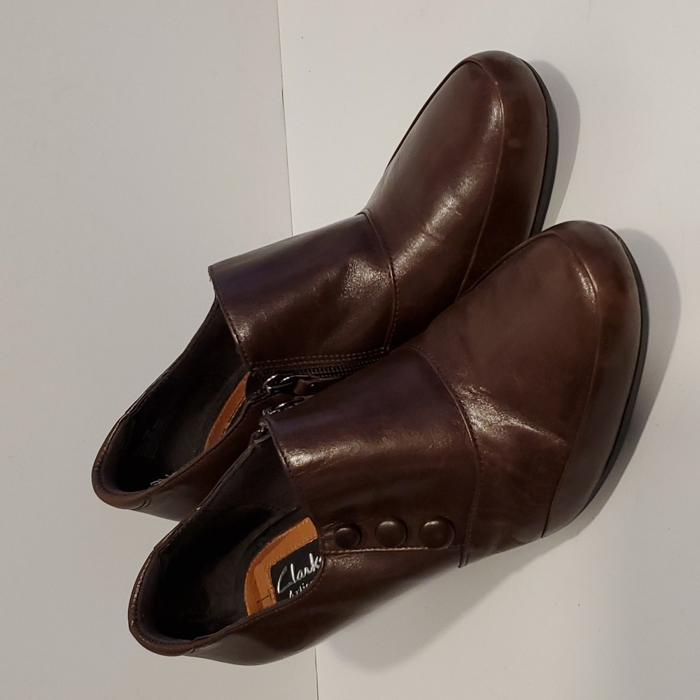 Clarks Women's Brown Heels